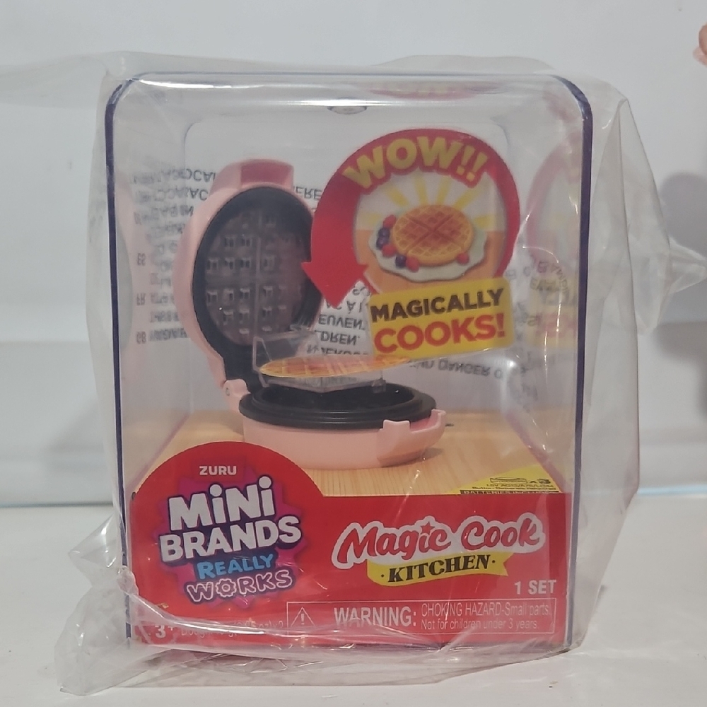Mini Brands Magic Cook Kitchen - Really Works! New